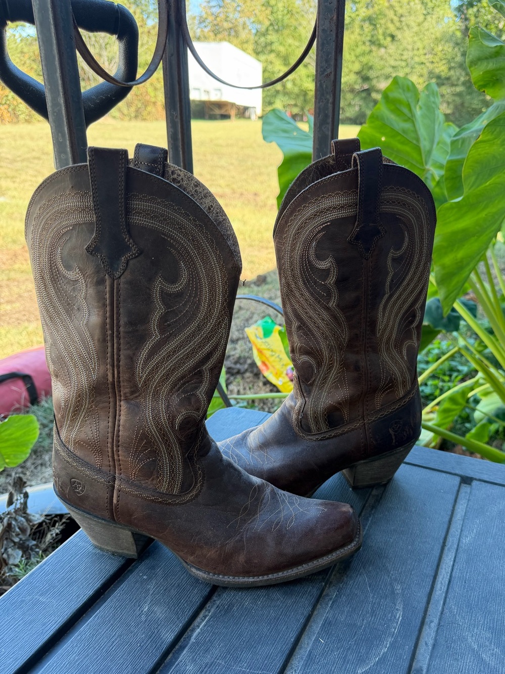 Women's Ariat Brown Leather Western Cowboy Boots